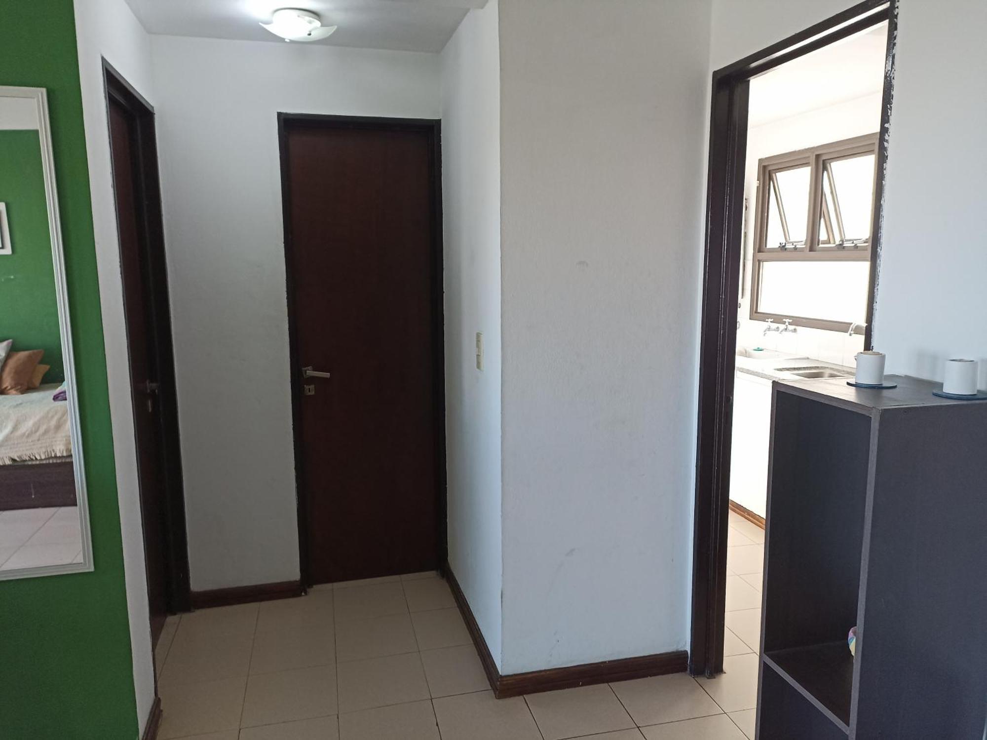 Departamento Plaza Moreno Con Balcon La Plata Exterior photo