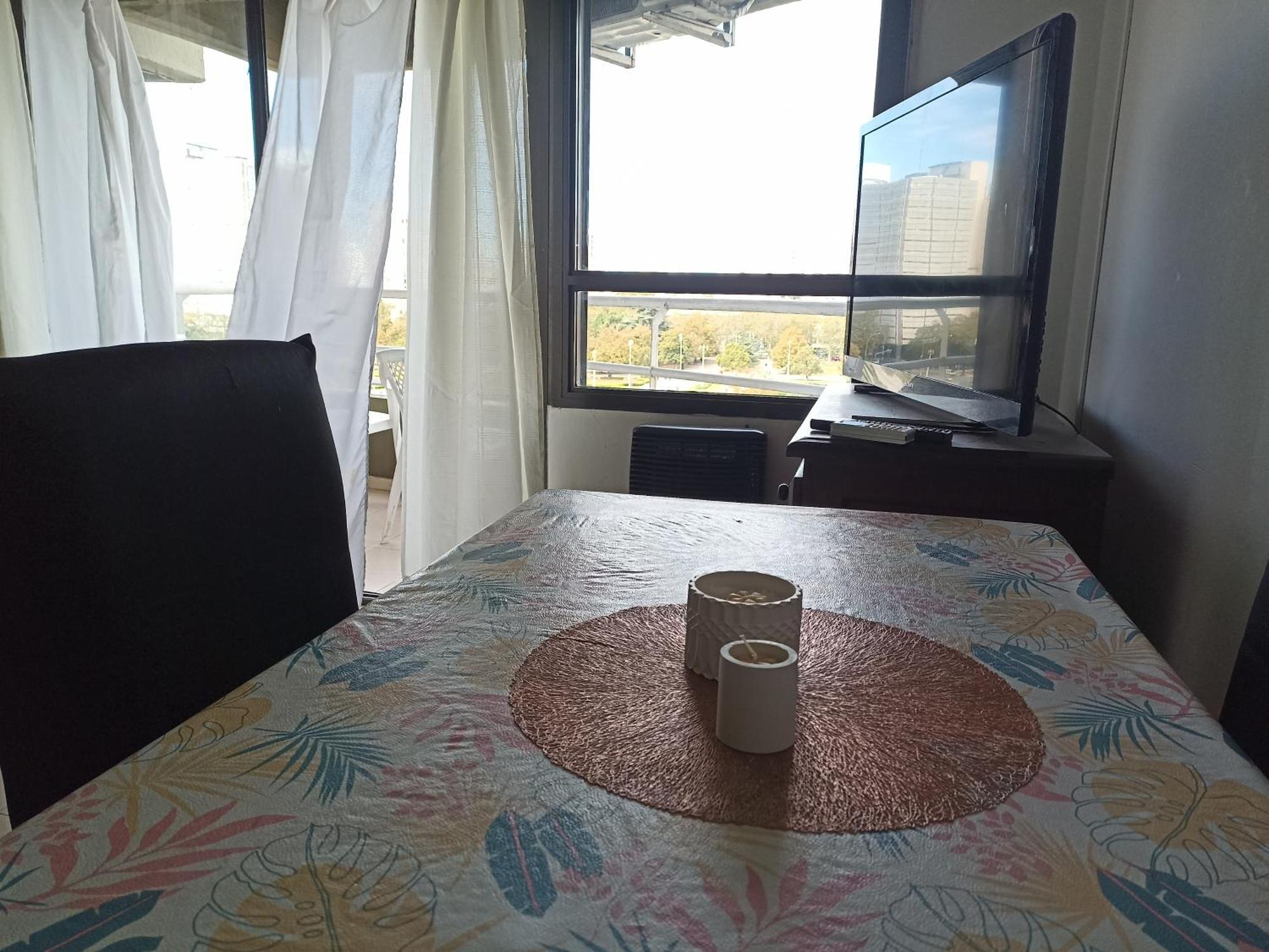 Departamento Plaza Moreno Con Balcon La Plata Exterior photo