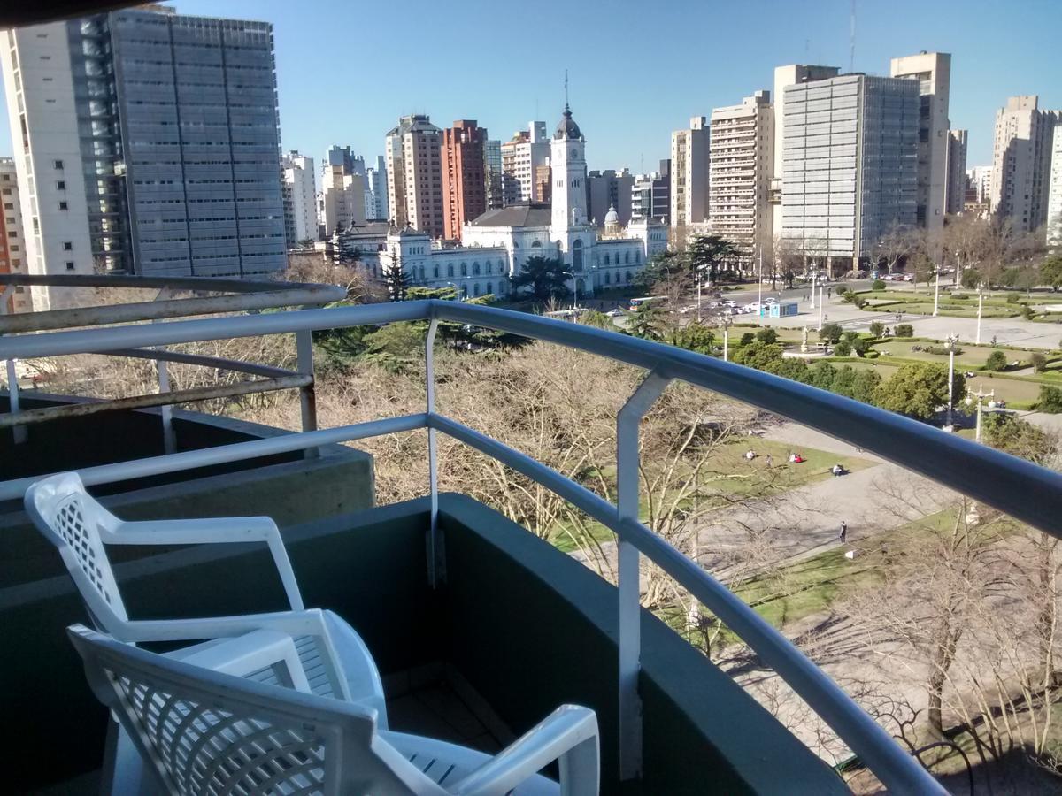 Departamento Plaza Moreno Con Balcon La Plata Exterior photo